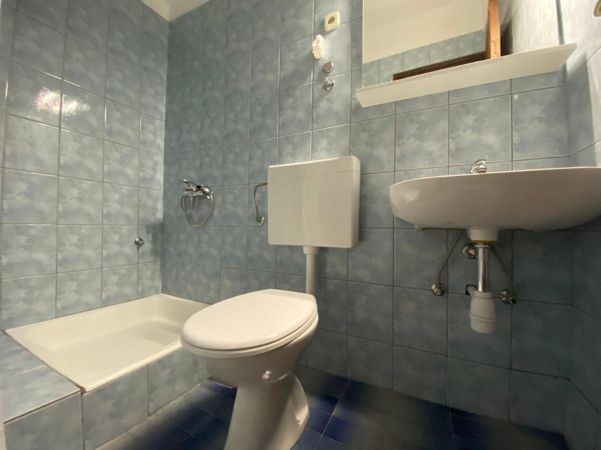 Emanuela 2 Apartment Новаля Екстериор снимка